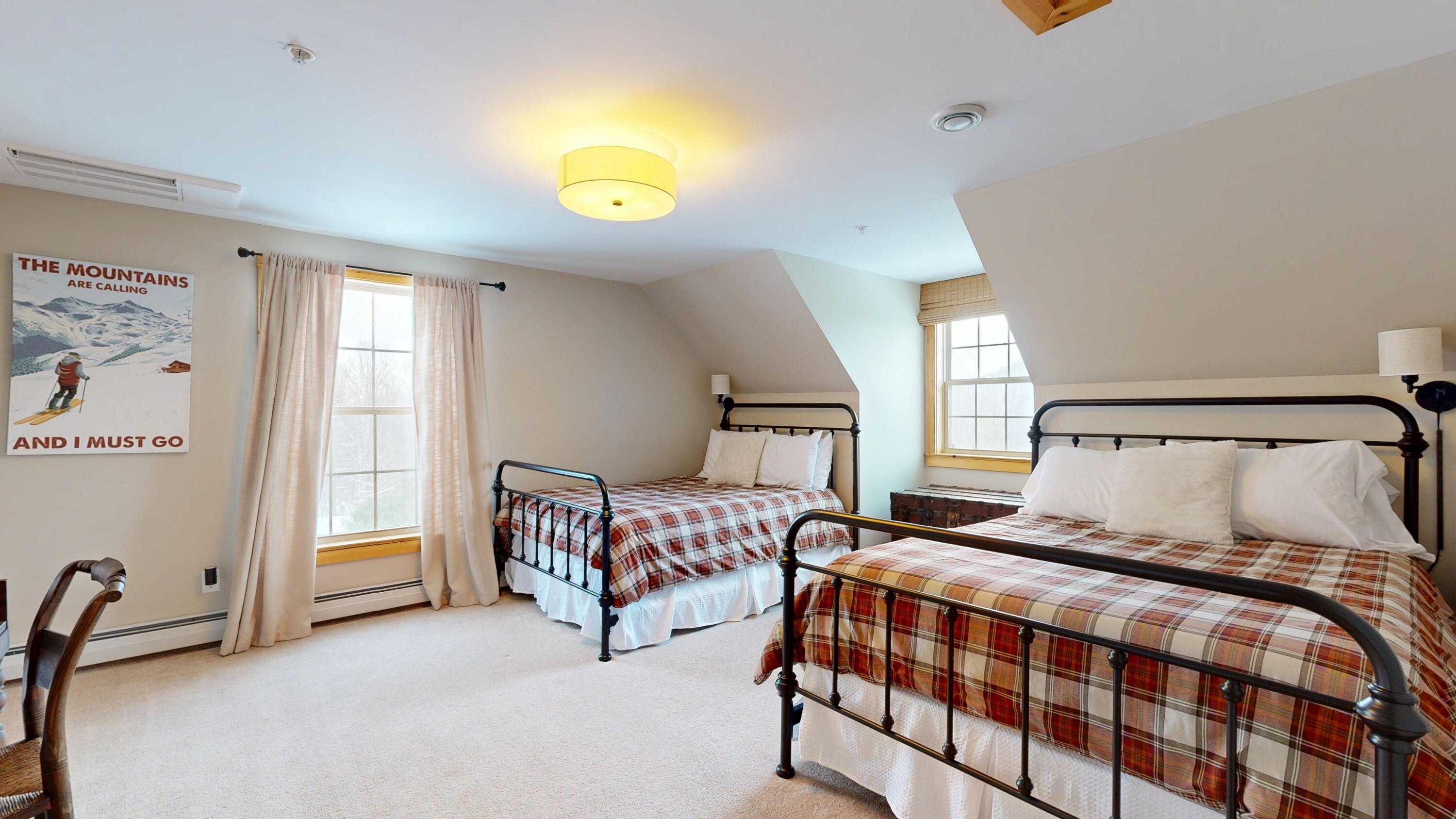 126 Glades View Avenue Newry ME 04261