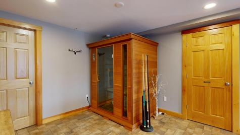 126 Glades View Avenue Newry ME 04261