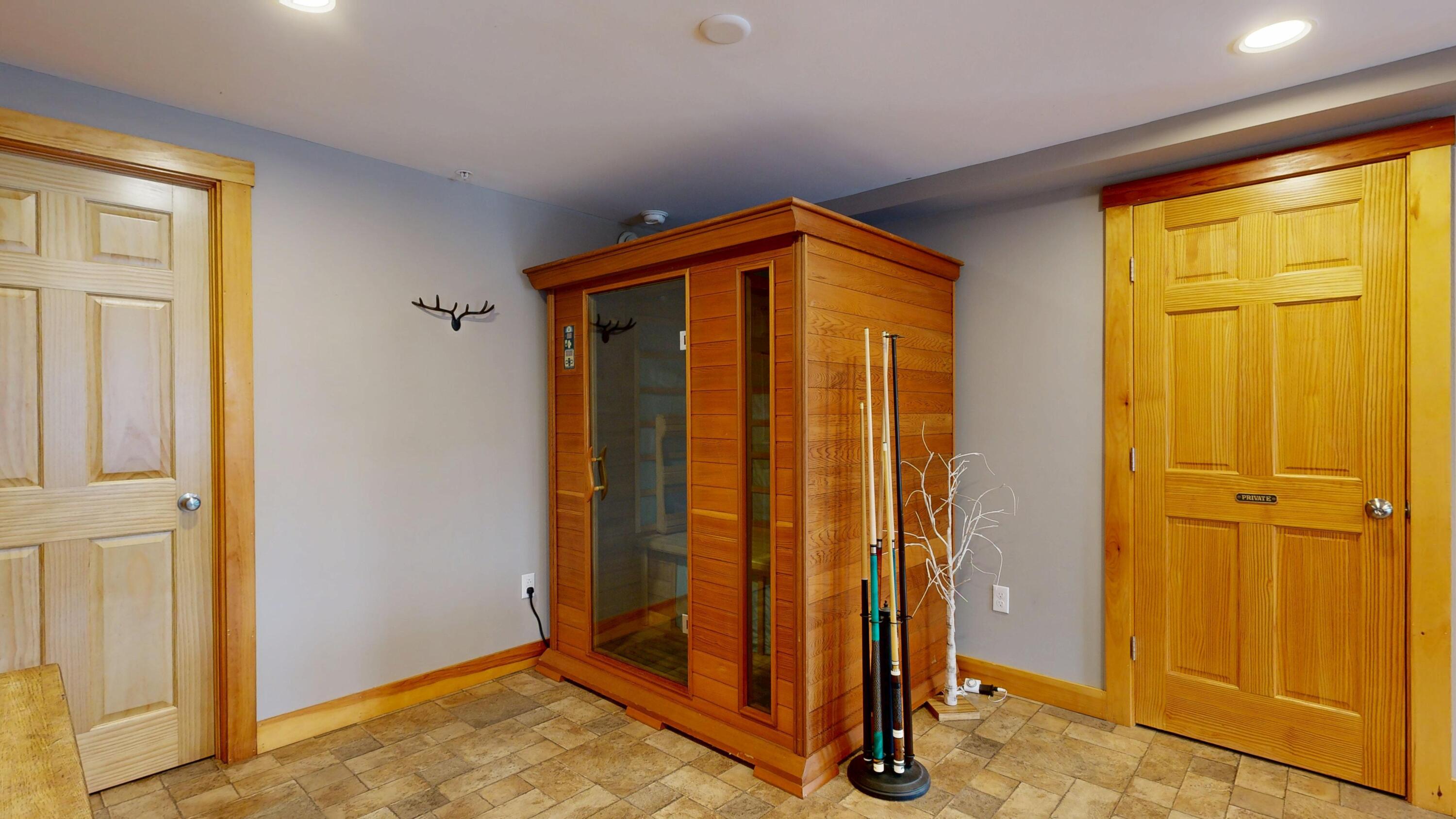 126 Glades View Avenue Newry ME 04261