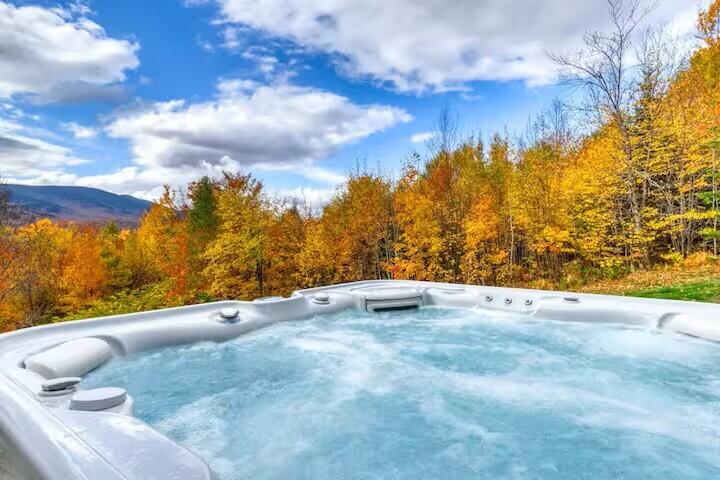 126 Glades View Avenue Newry ME 04261