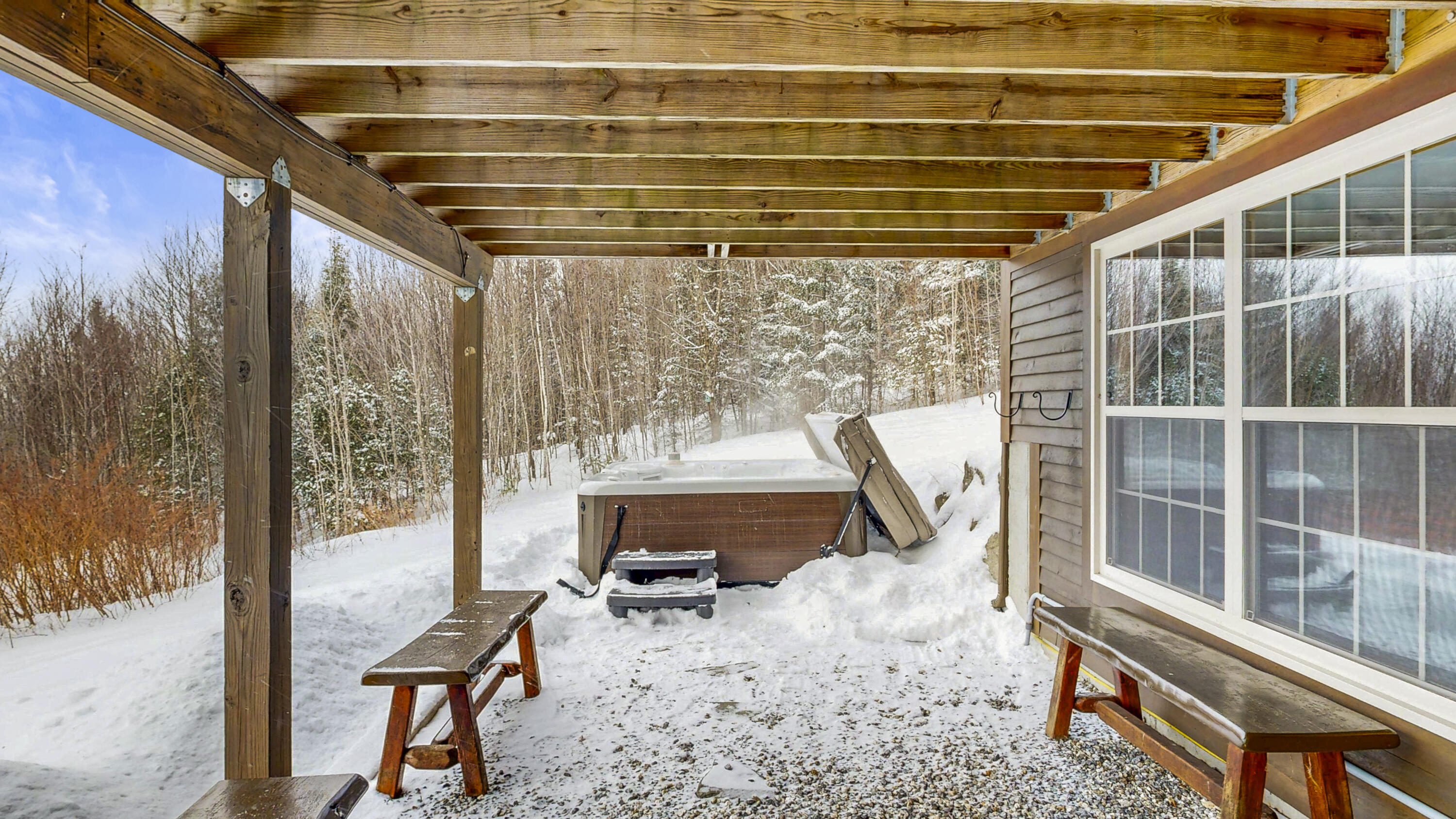 126 Glades View Avenue Newry ME 04261