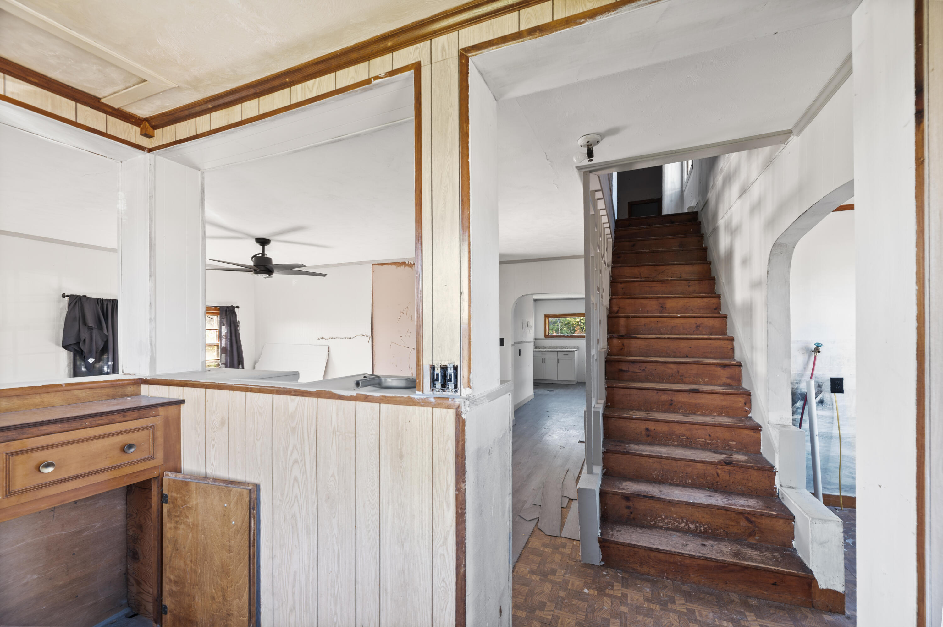 484 W River Road Augusta ME 04330