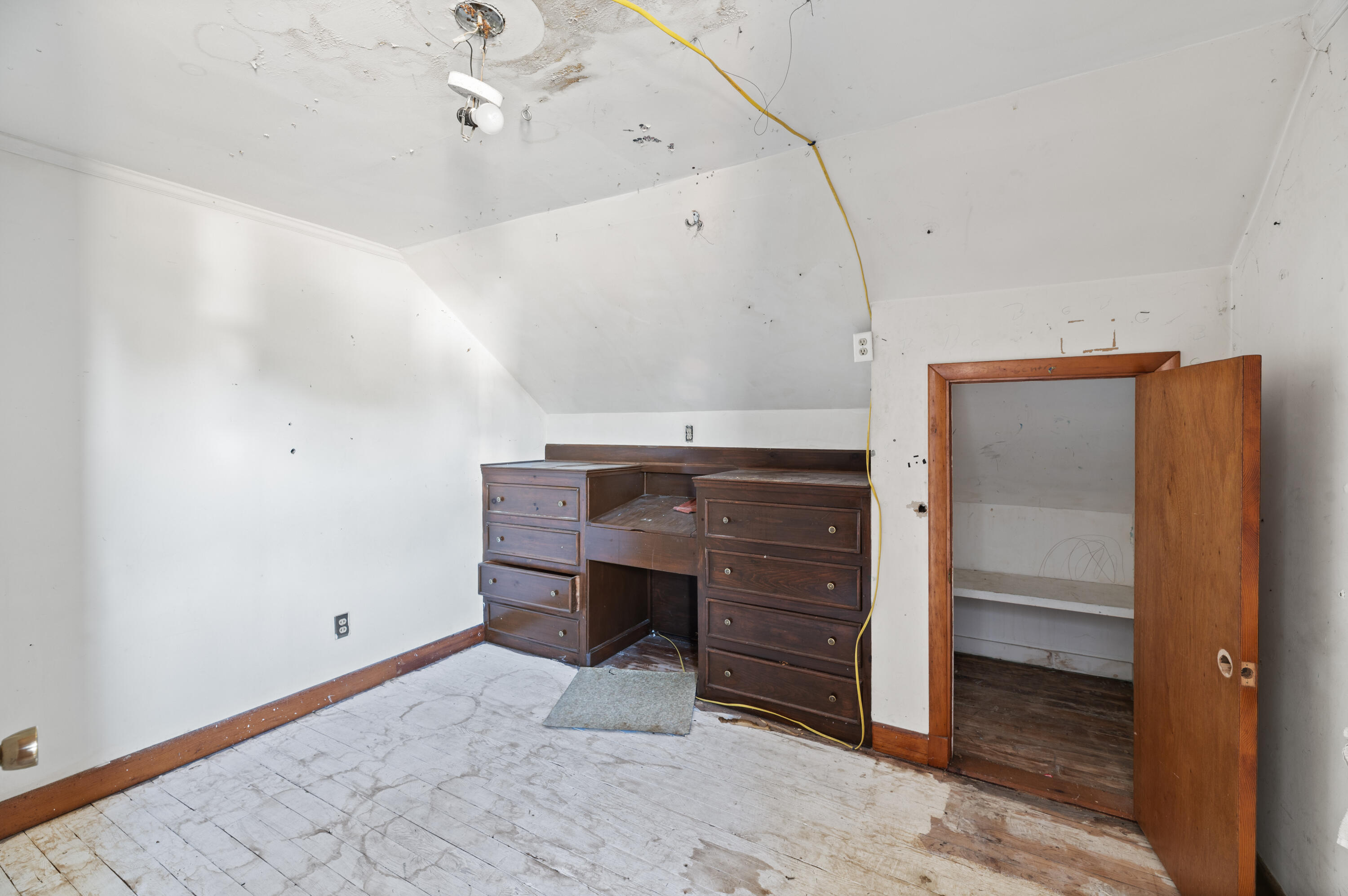 484 W River Road Augusta ME 04330