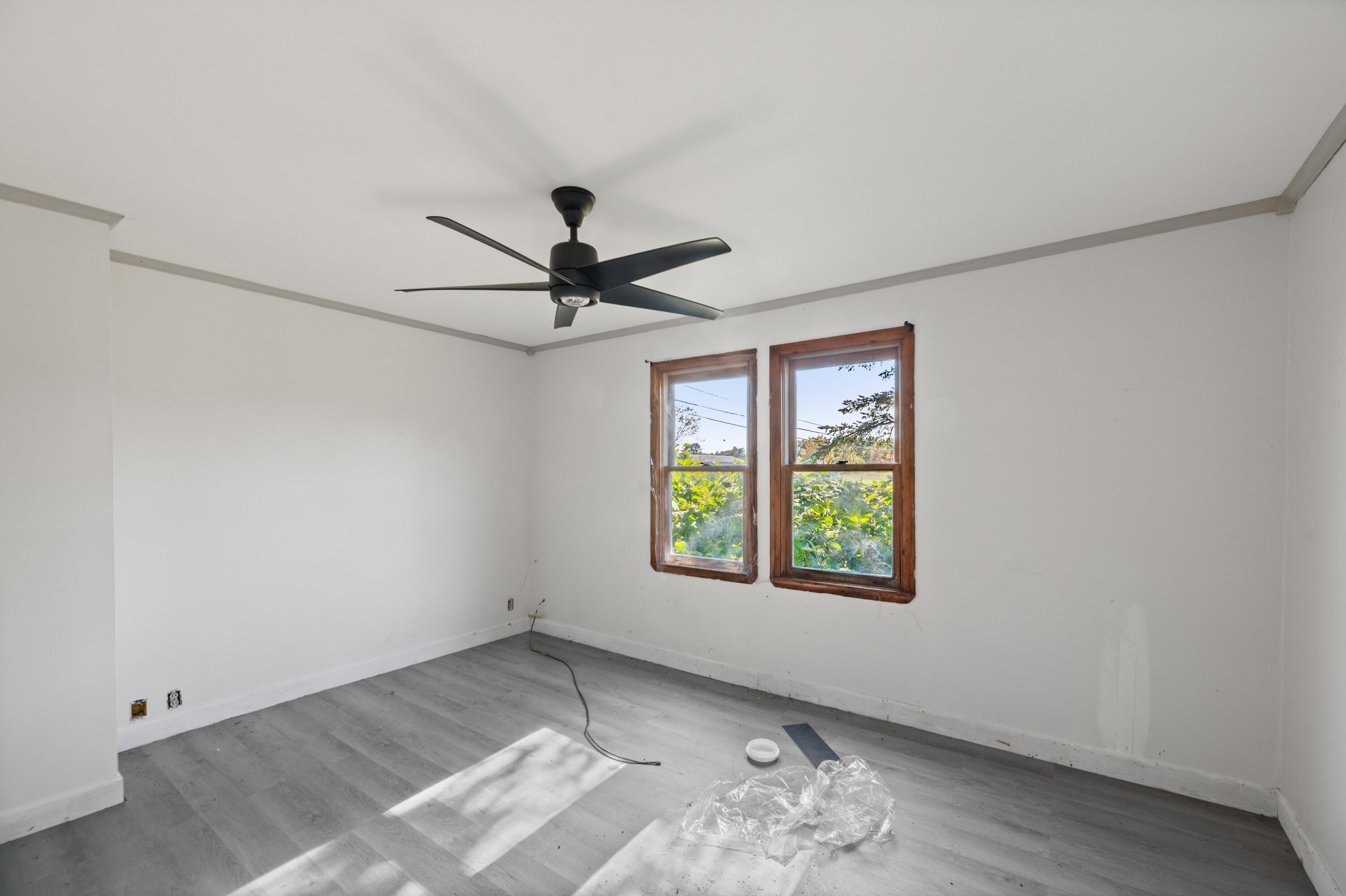 484 W River Road Augusta ME 04330