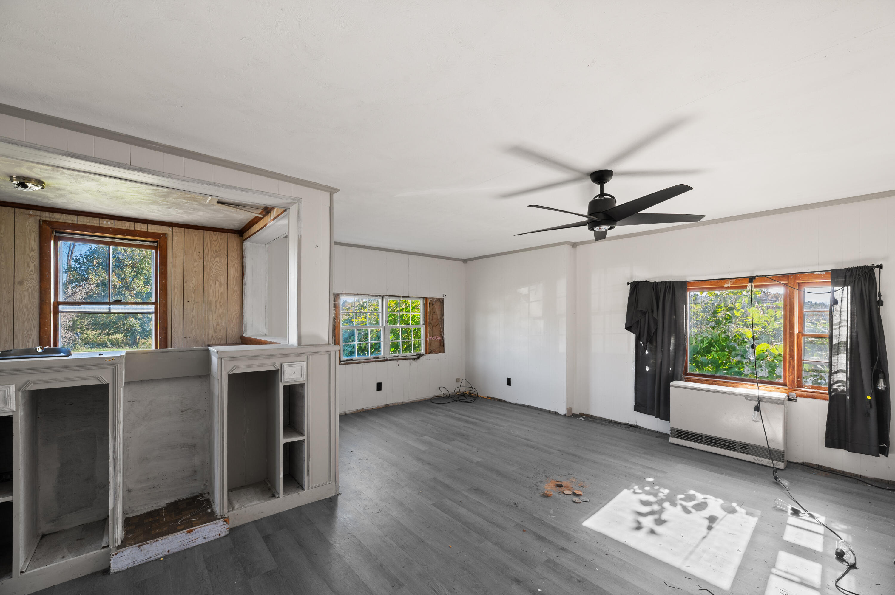 484 W River Road Augusta ME 04330