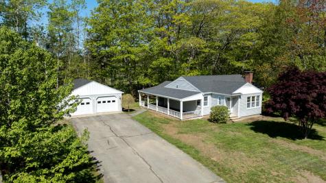 24 Chapel Street Boothbay ME 04537