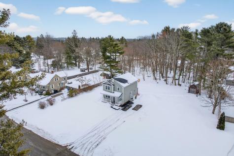 12 Robinson Road Scarborough ME 04074