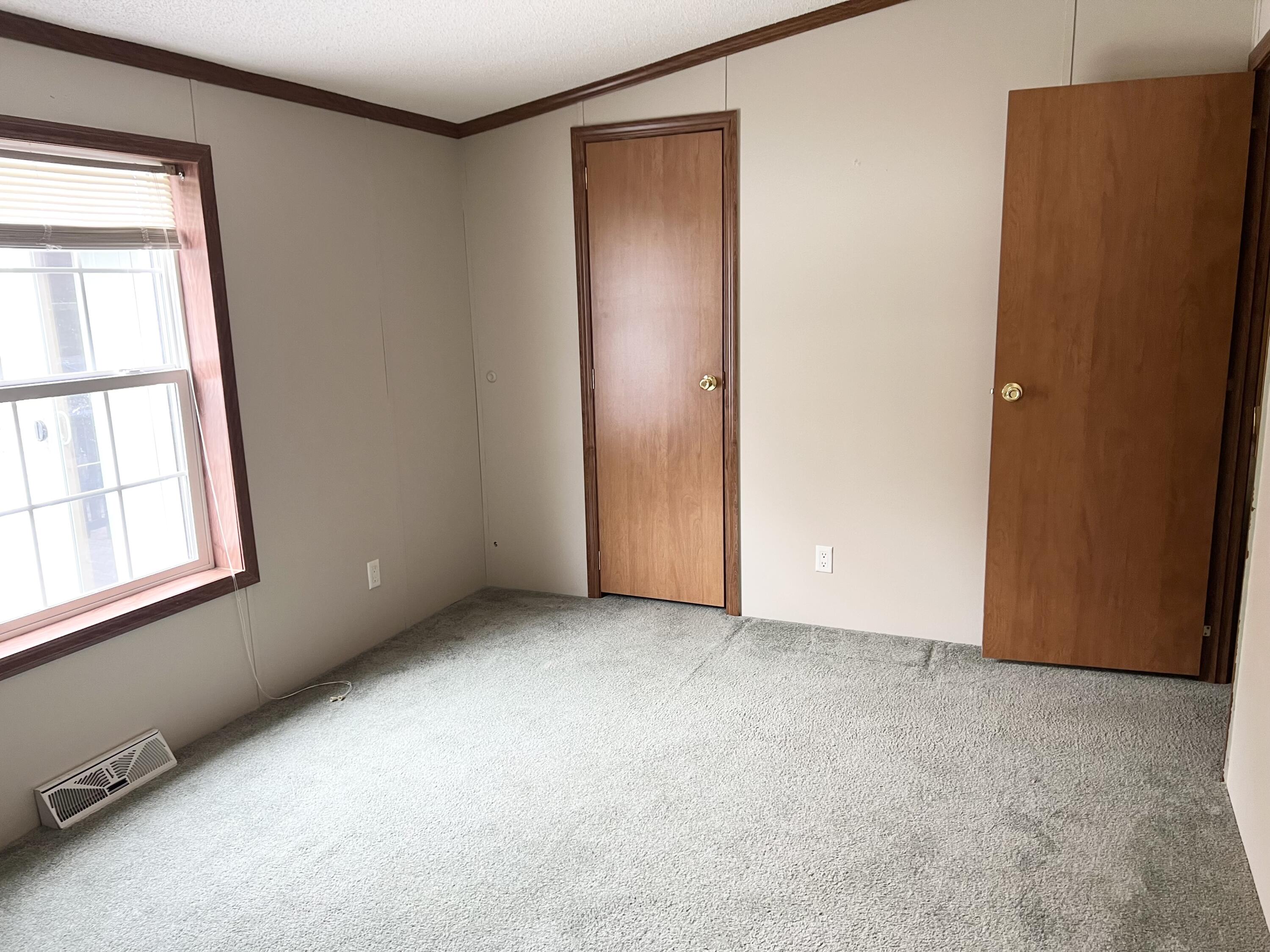 2 Windsor Drive Alfred ME 04002