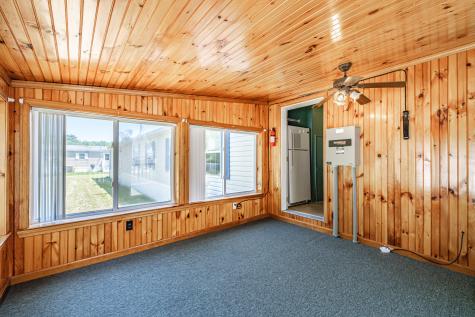 2 Windsor Drive Alfred ME 04002