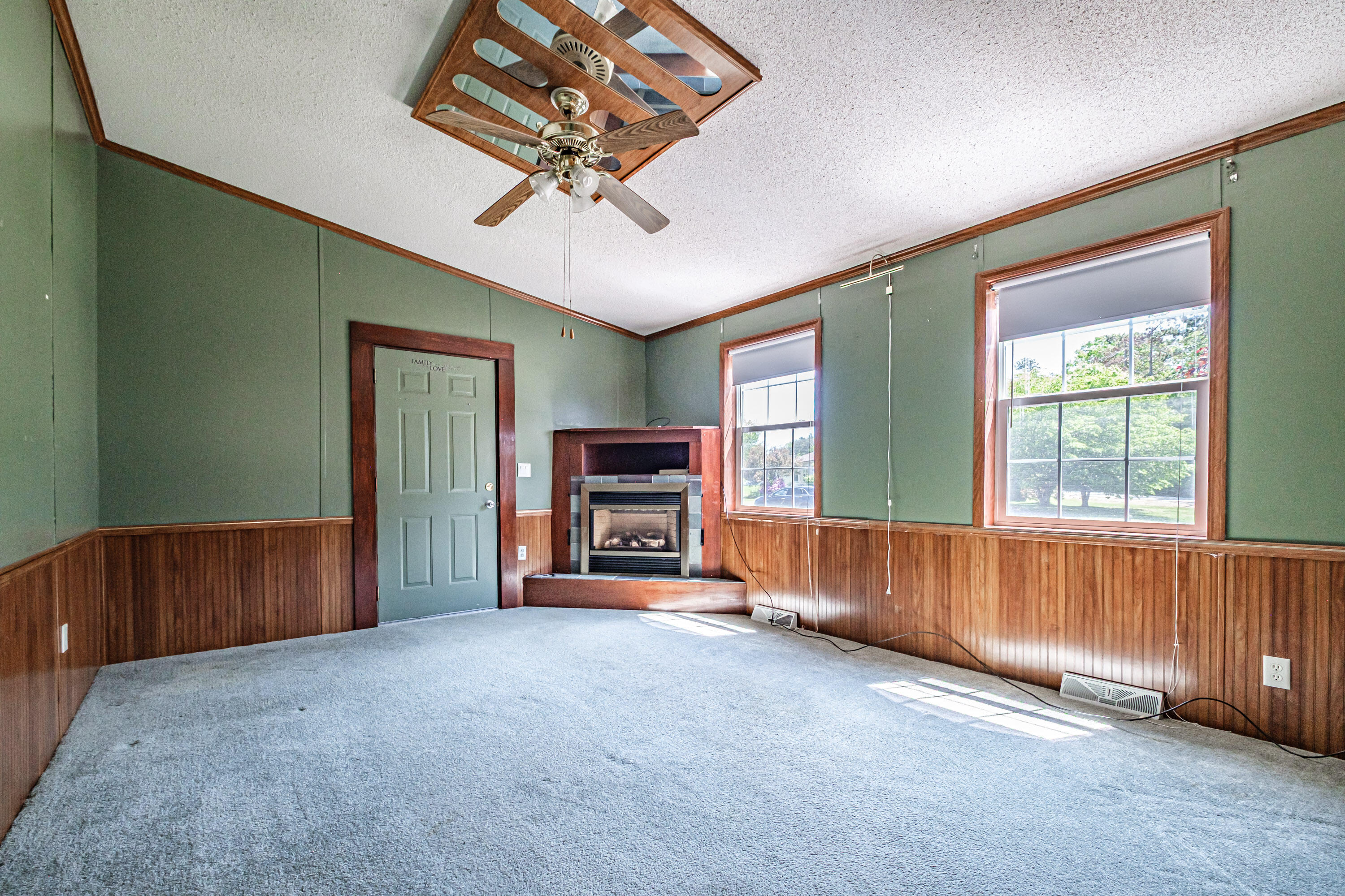 2 Windsor Drive Alfred ME 04002