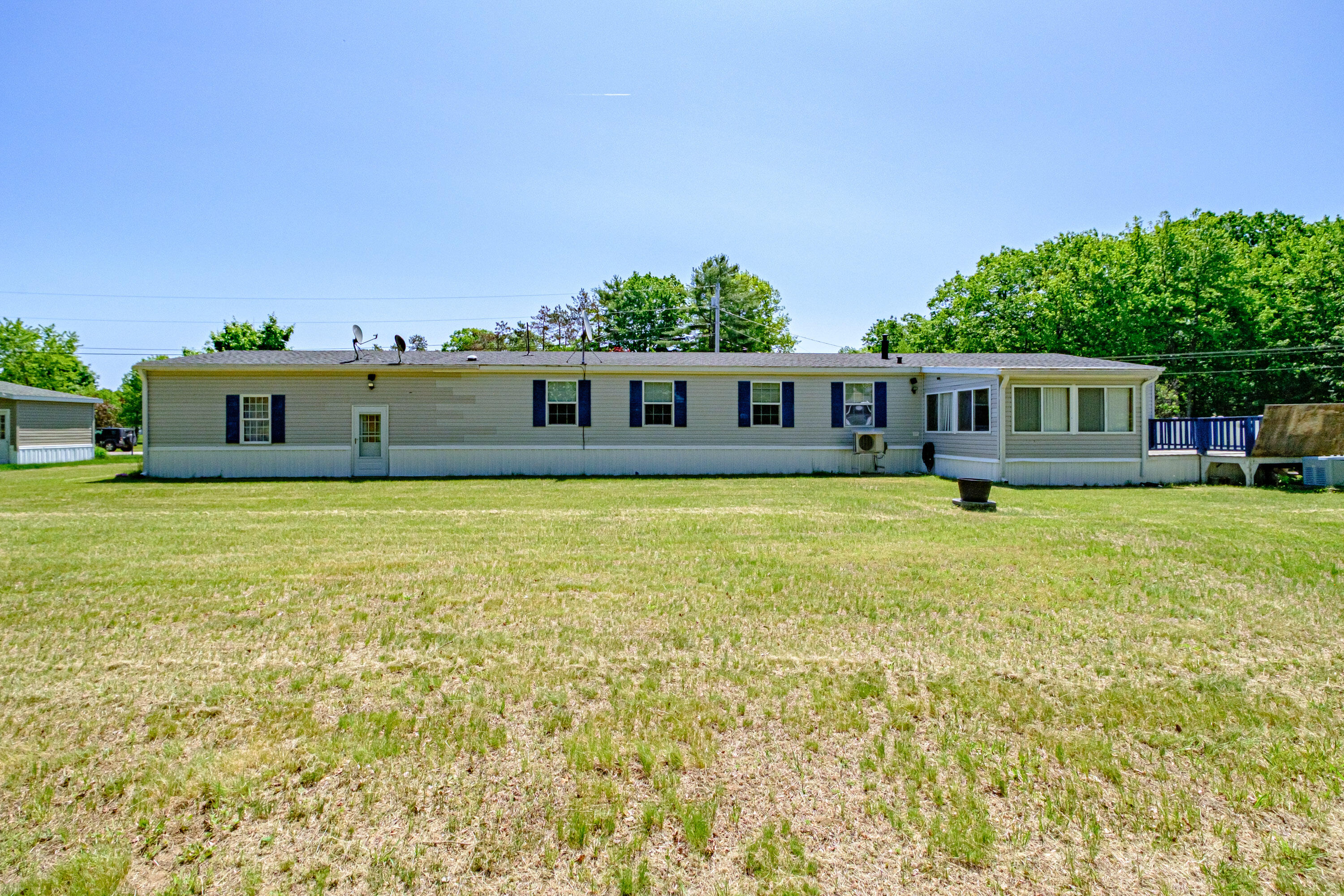 2 Windsor Drive Alfred ME 04002