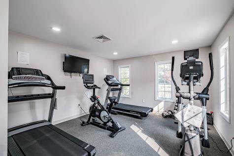 2 Windsor Drive Alfred ME 04002