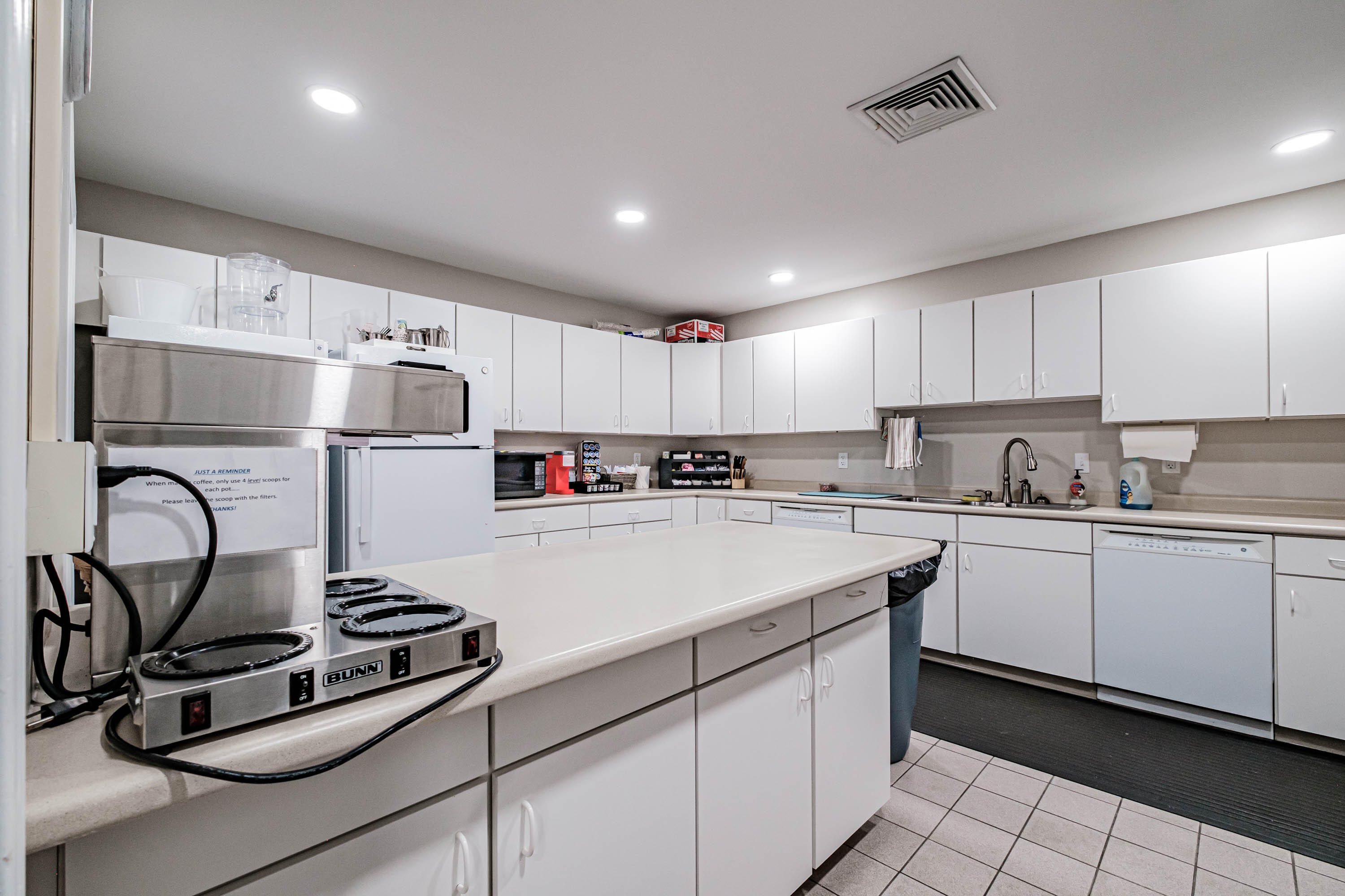 2 Windsor Drive Alfred ME 04002