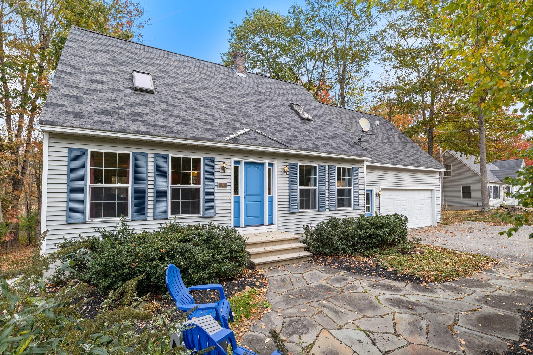 17 Fox Track Buxton ME 04093