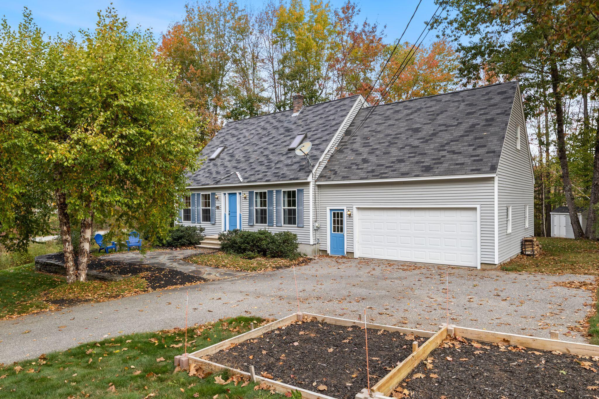 17 Fox Track Buxton ME 04093