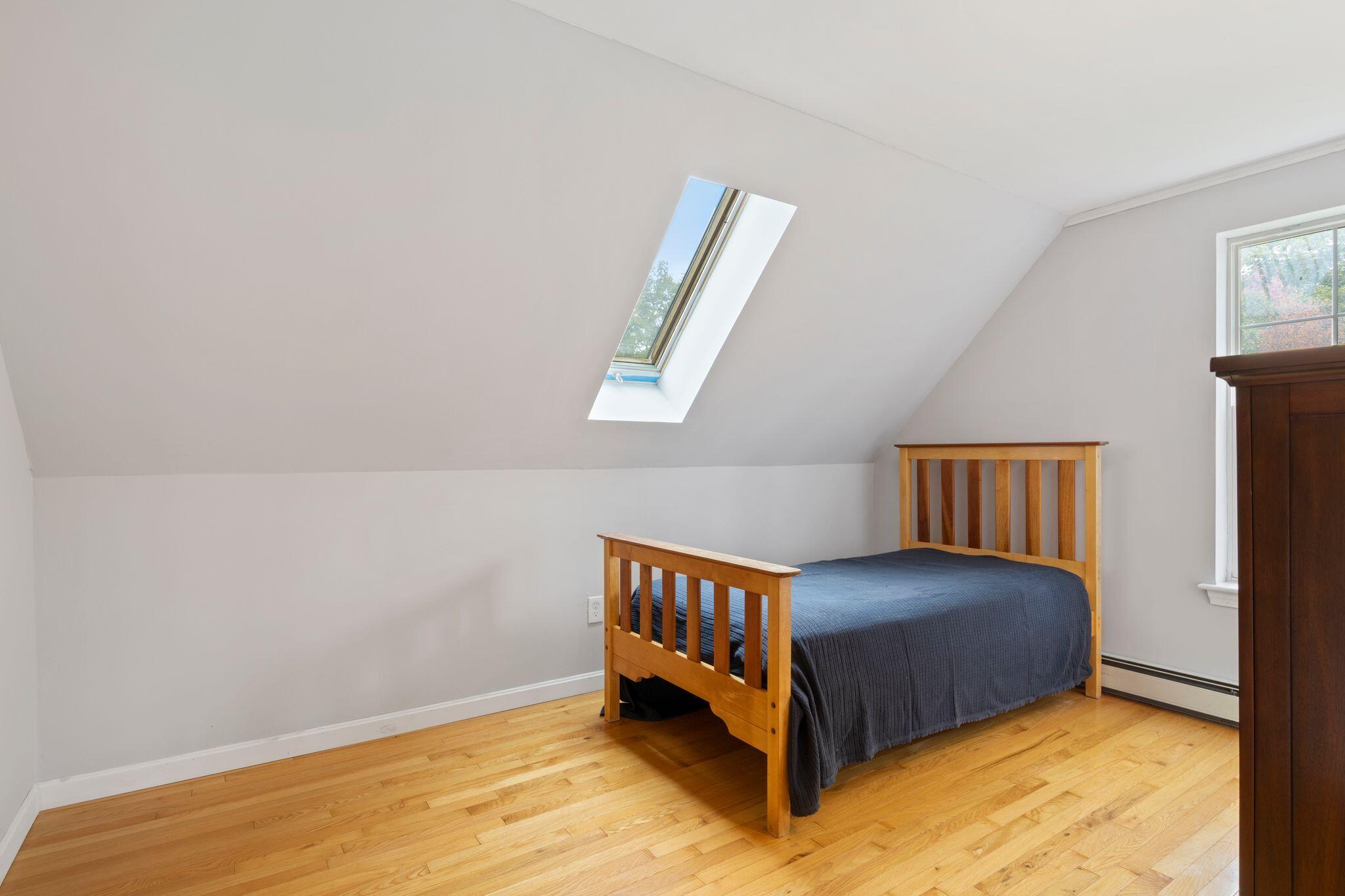 17 Fox Track Buxton ME 04093