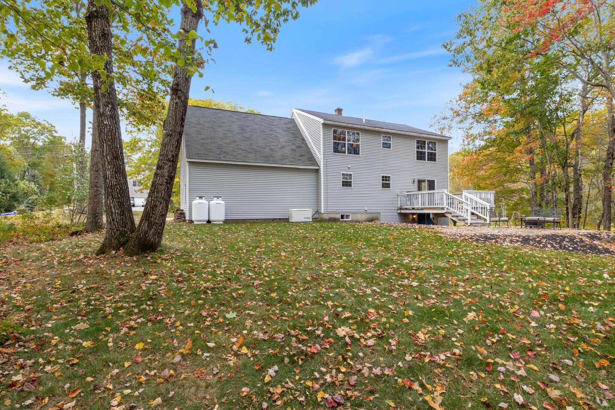 17 Fox Track Buxton ME 04093