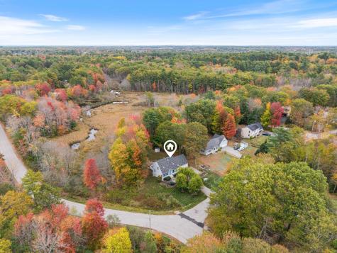 17 Fox Track Buxton ME 04093