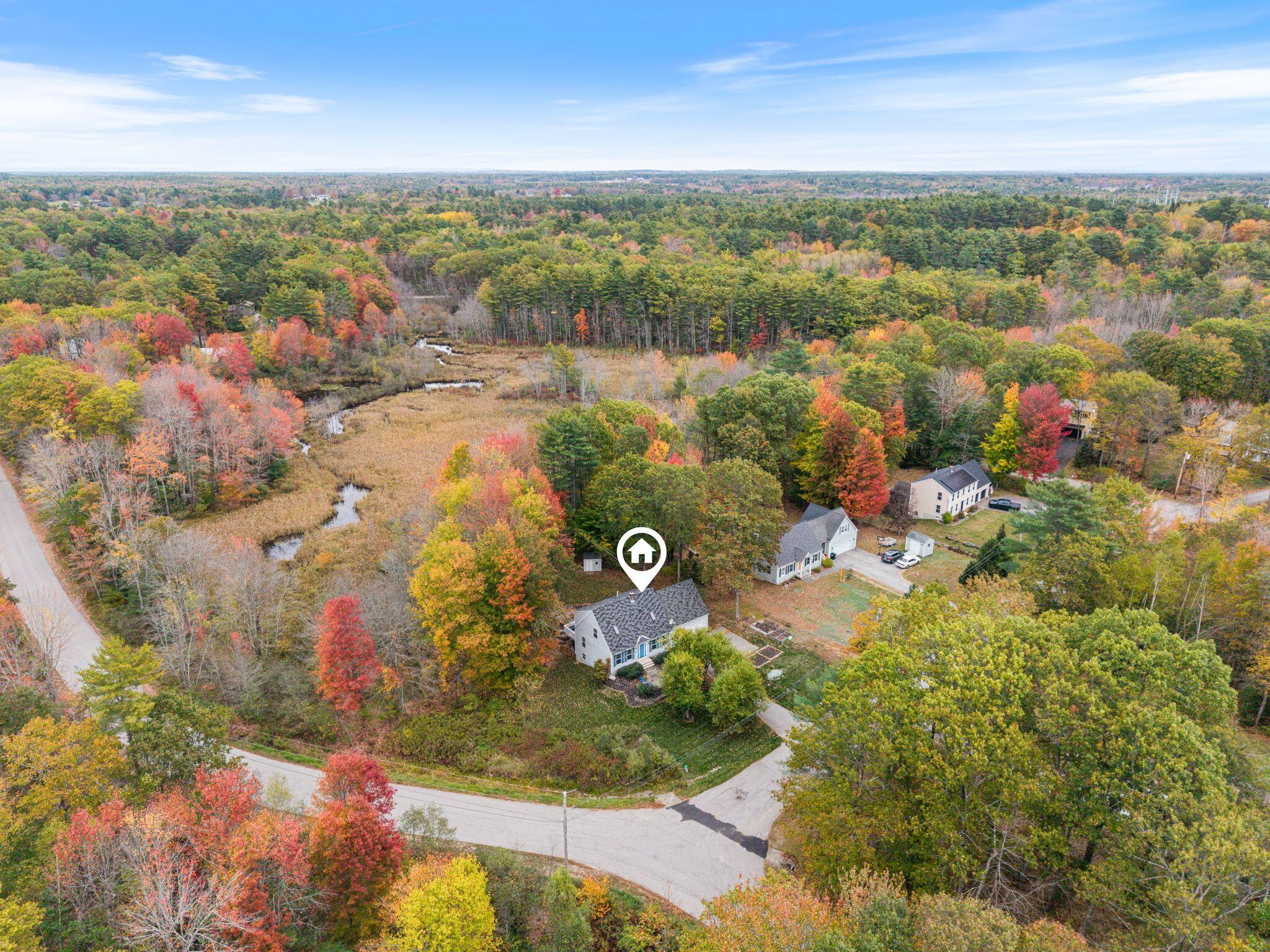 17 Fox Track Buxton ME 04093