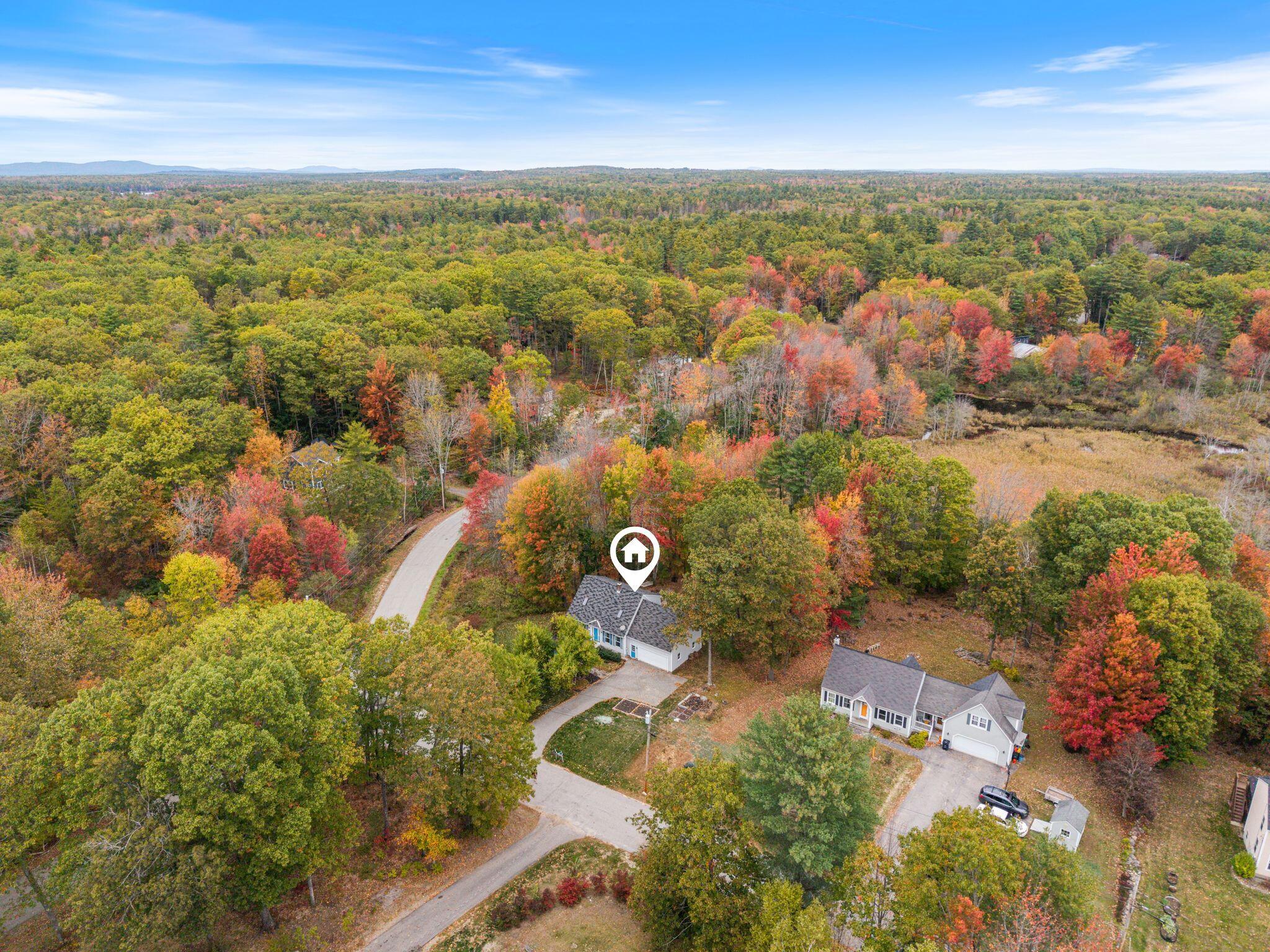 17 Fox Track Buxton ME 04093