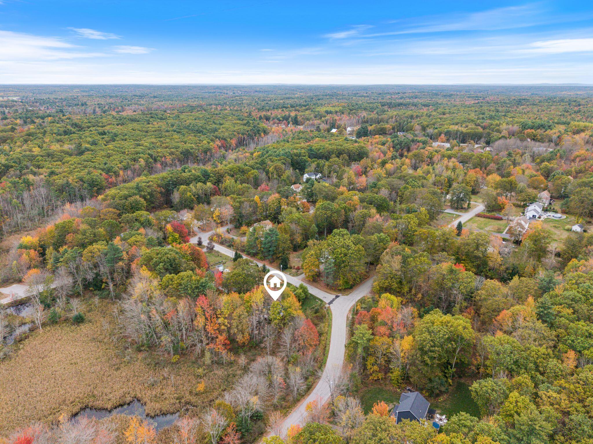 17 Fox Track Buxton ME 04093