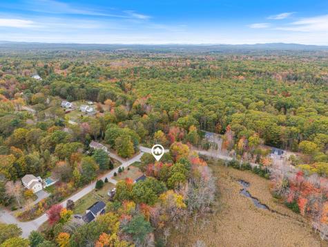 17 Fox Track Buxton ME 04093