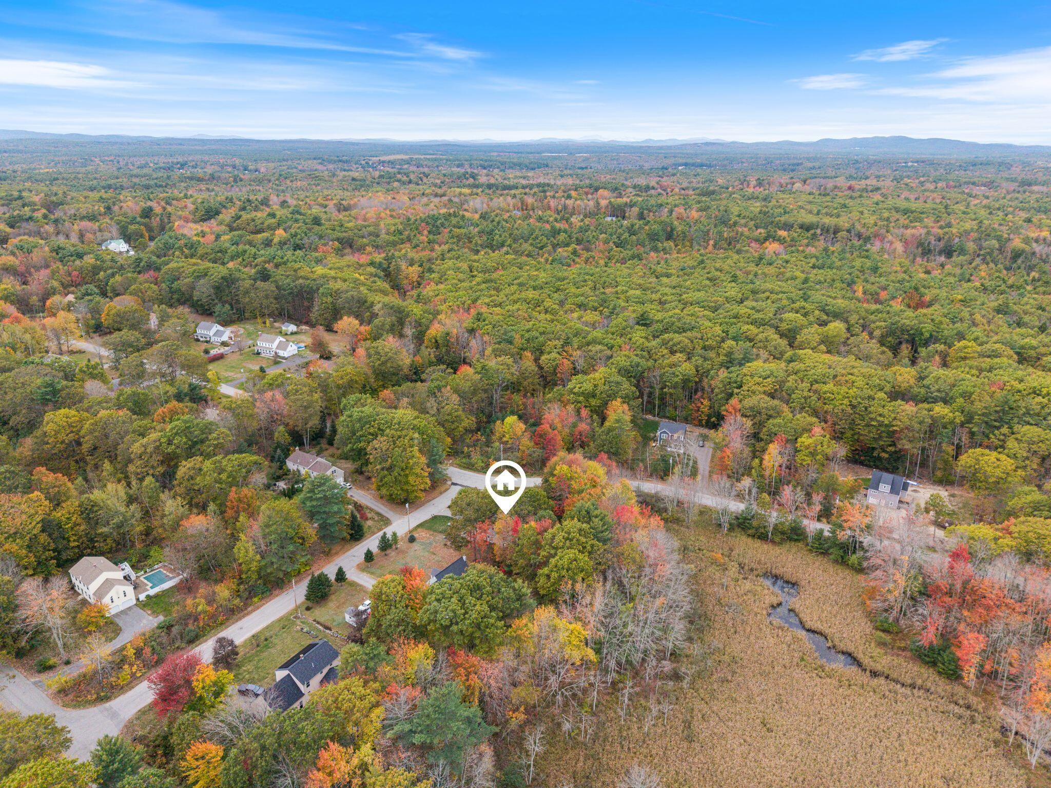 17 Fox Track Buxton ME 04093