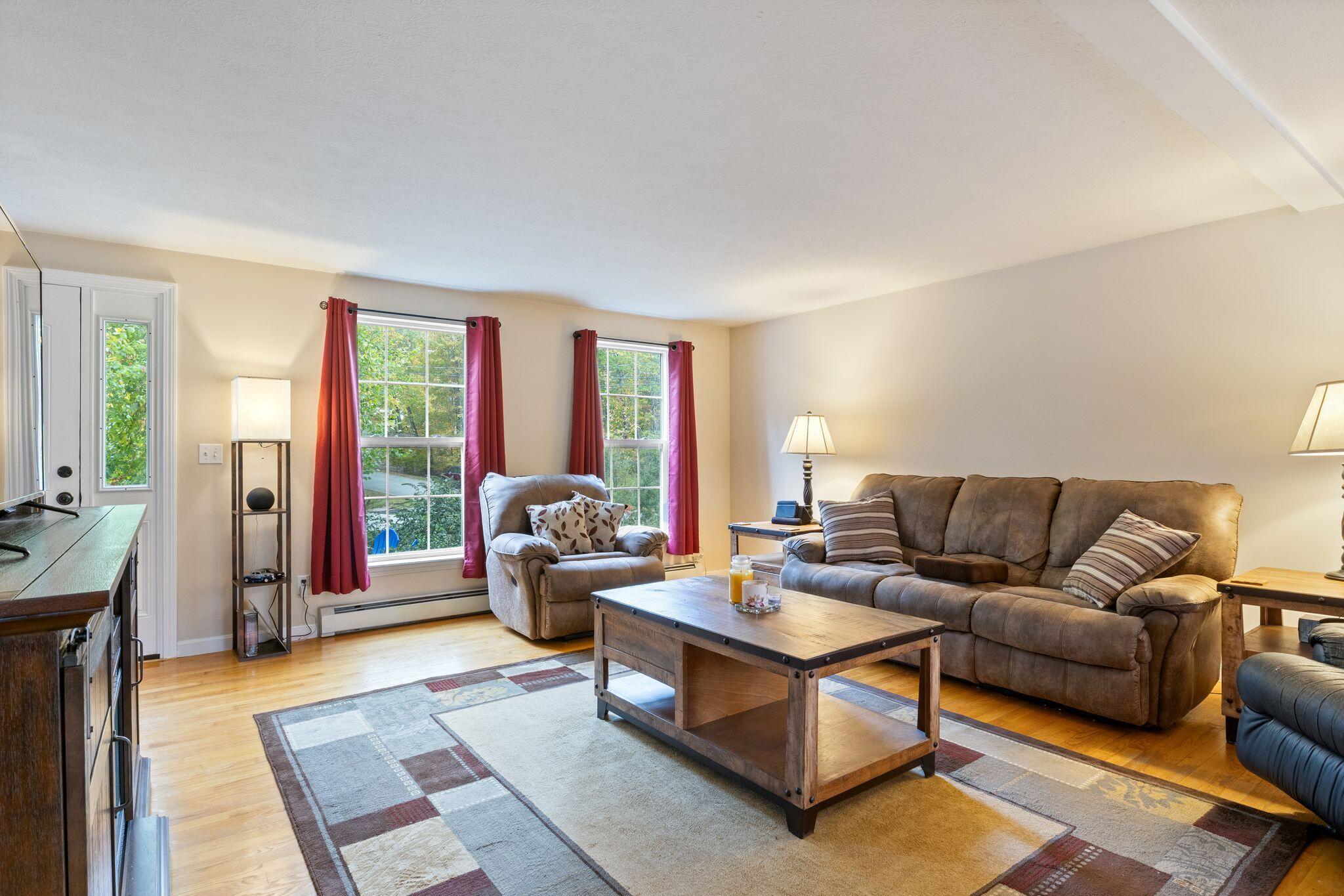 17 Fox Track Buxton ME 04093