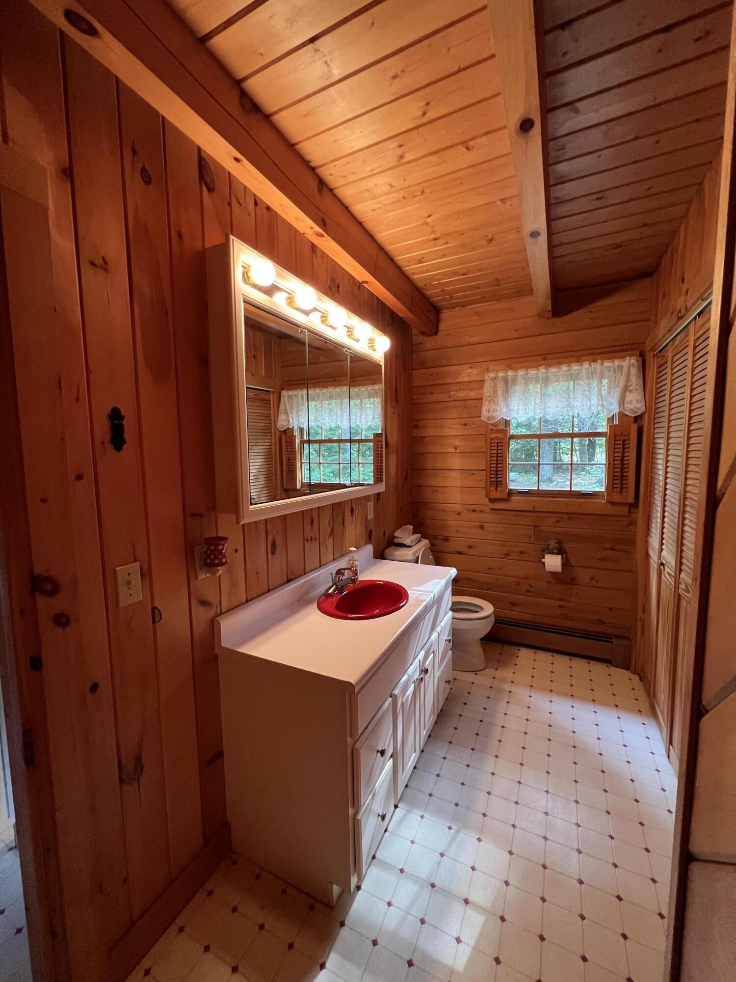 37 Jordan Lane Otisfield ME 04270