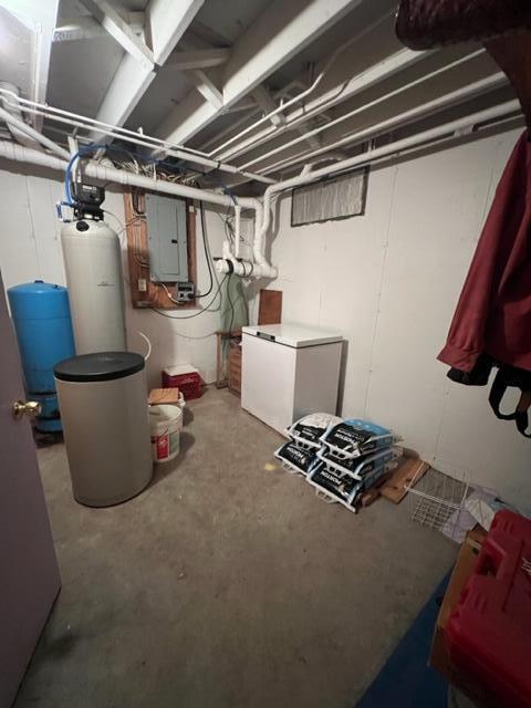 37 Jordan Lane Otisfield ME 04270