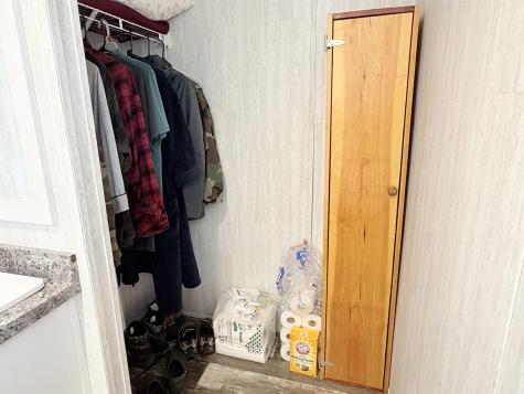 16 R.w. Macleod Lane Belfast ME 04915