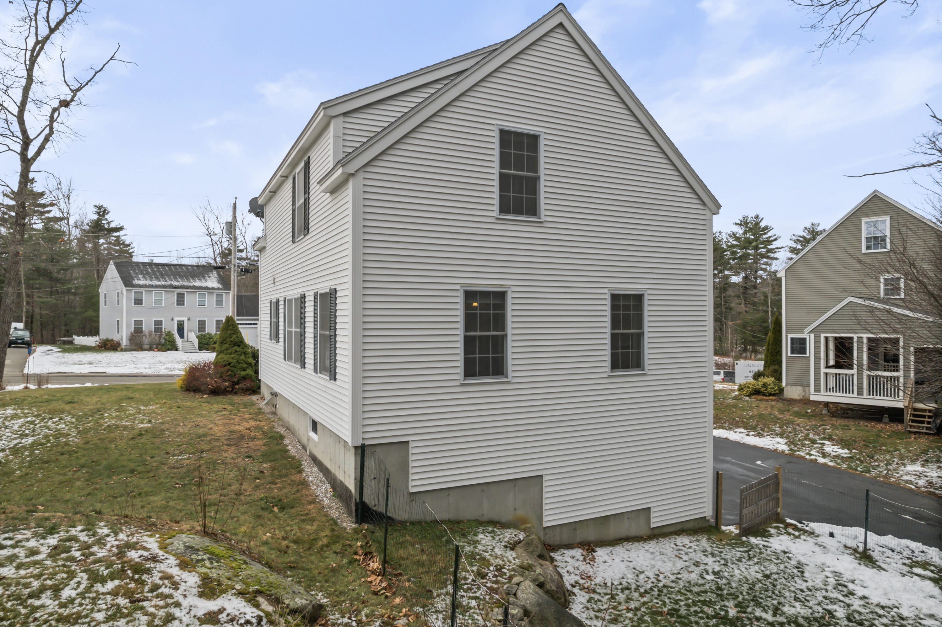 9 Parker Ridge Road Biddeford ME 04005