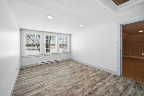 53 High Street Bath ME 04530