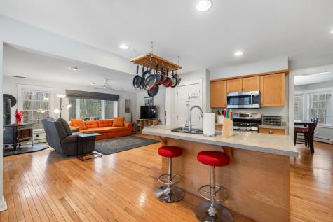 14 Lawrence Lane Kennebunk ME 04043