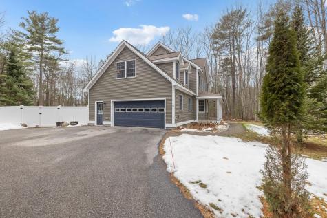 14 Lawrence Lane Kennebunk ME 04043