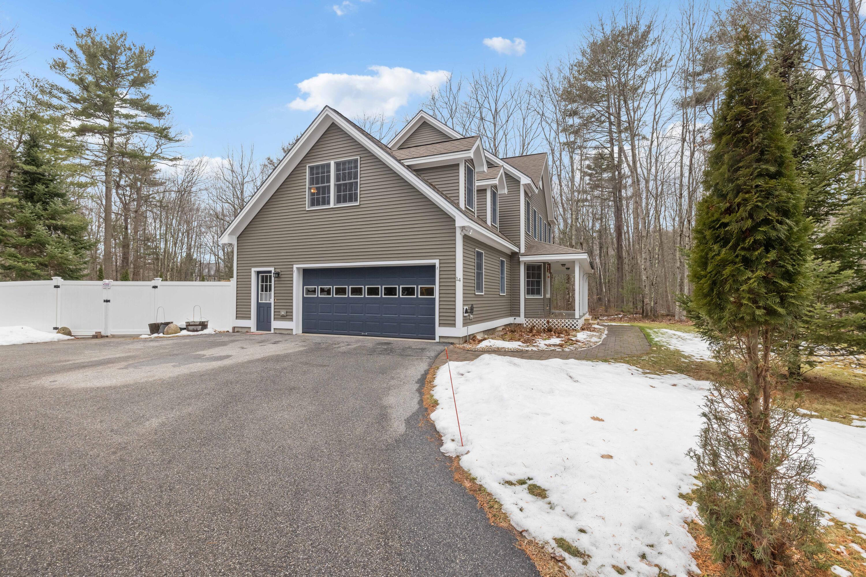 14 Lawrence Lane Kennebunk ME 04043
