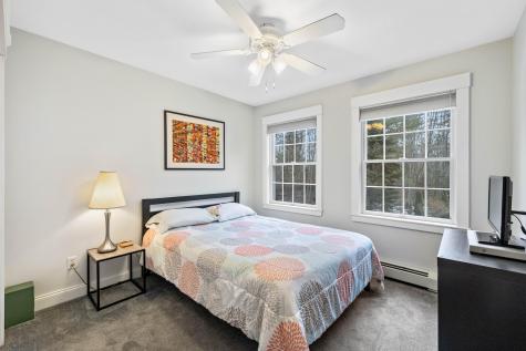 14 Lawrence Lane Kennebunk ME 04043