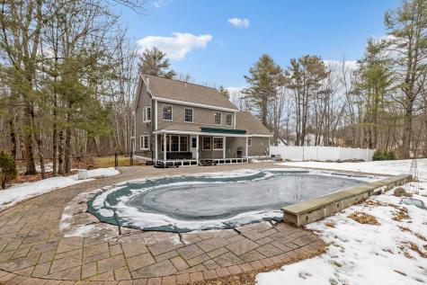 14 Lawrence Lane Kennebunk ME 04043