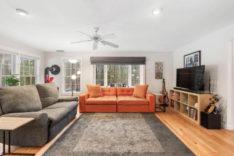 14 Lawrence Lane Kennebunk ME 04043