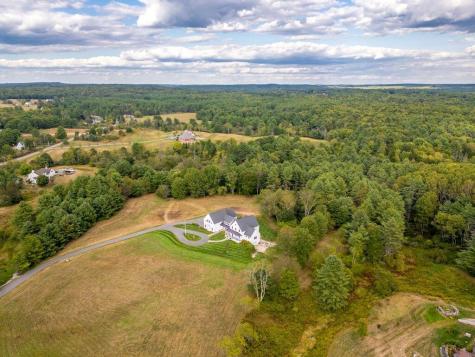 583 North Road Yarmouth ME 04096