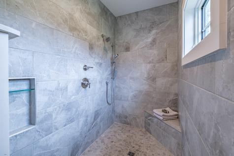 583 North Road Yarmouth ME 04096