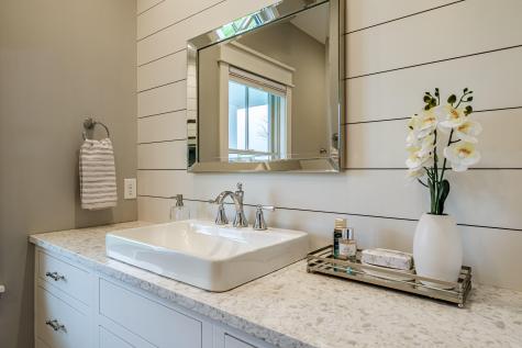 583 North Road Yarmouth ME 04096