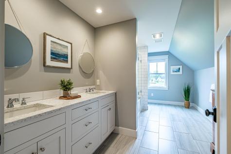 583 North Road Yarmouth ME 04096