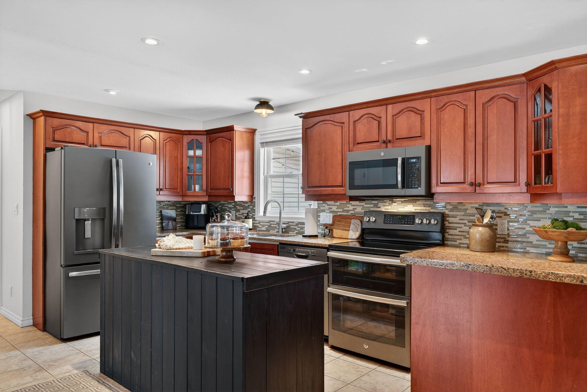 59 Astilbe Lane Yarmouth ME 04096