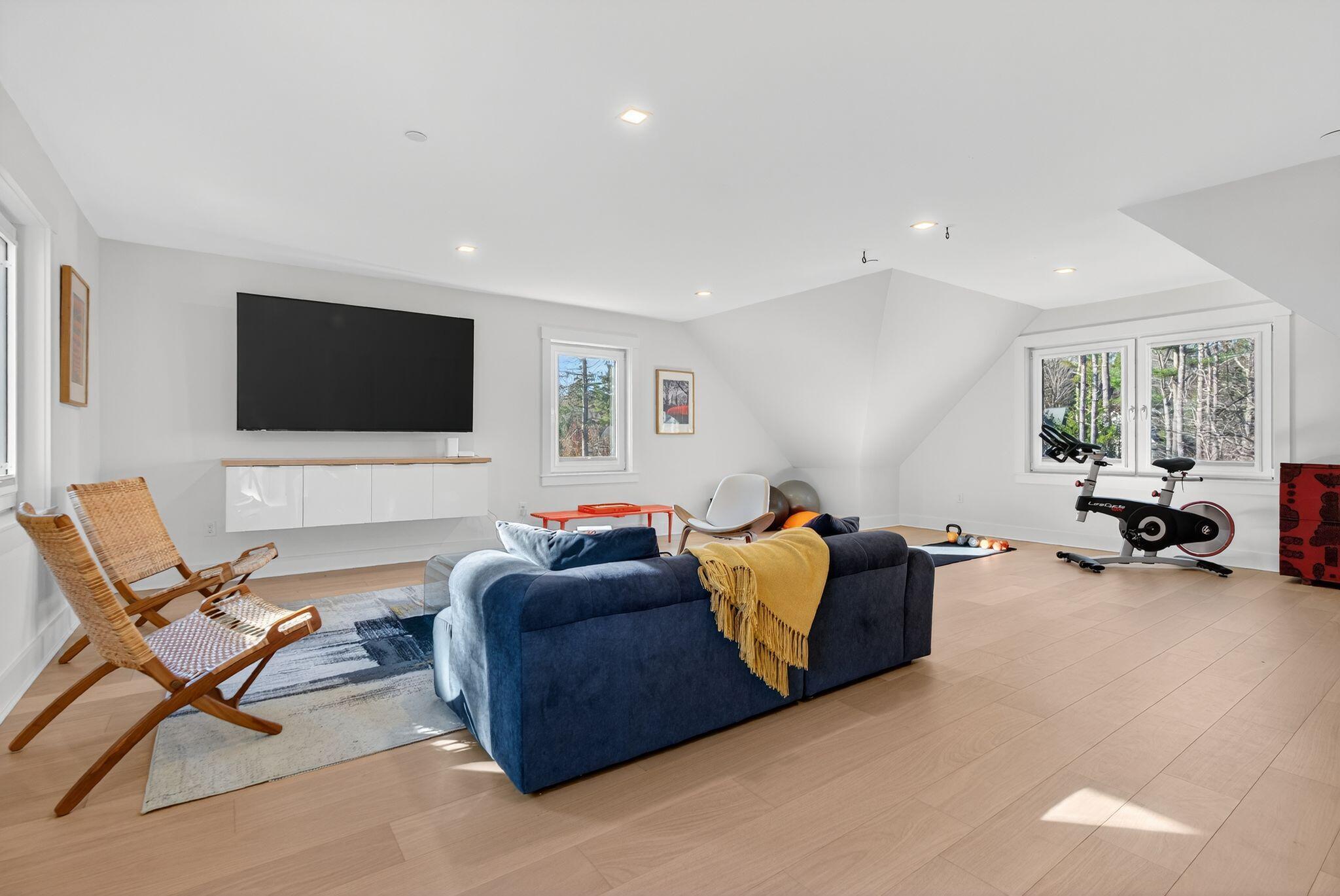 55 Hawthorne Lane South Portland ME 04106