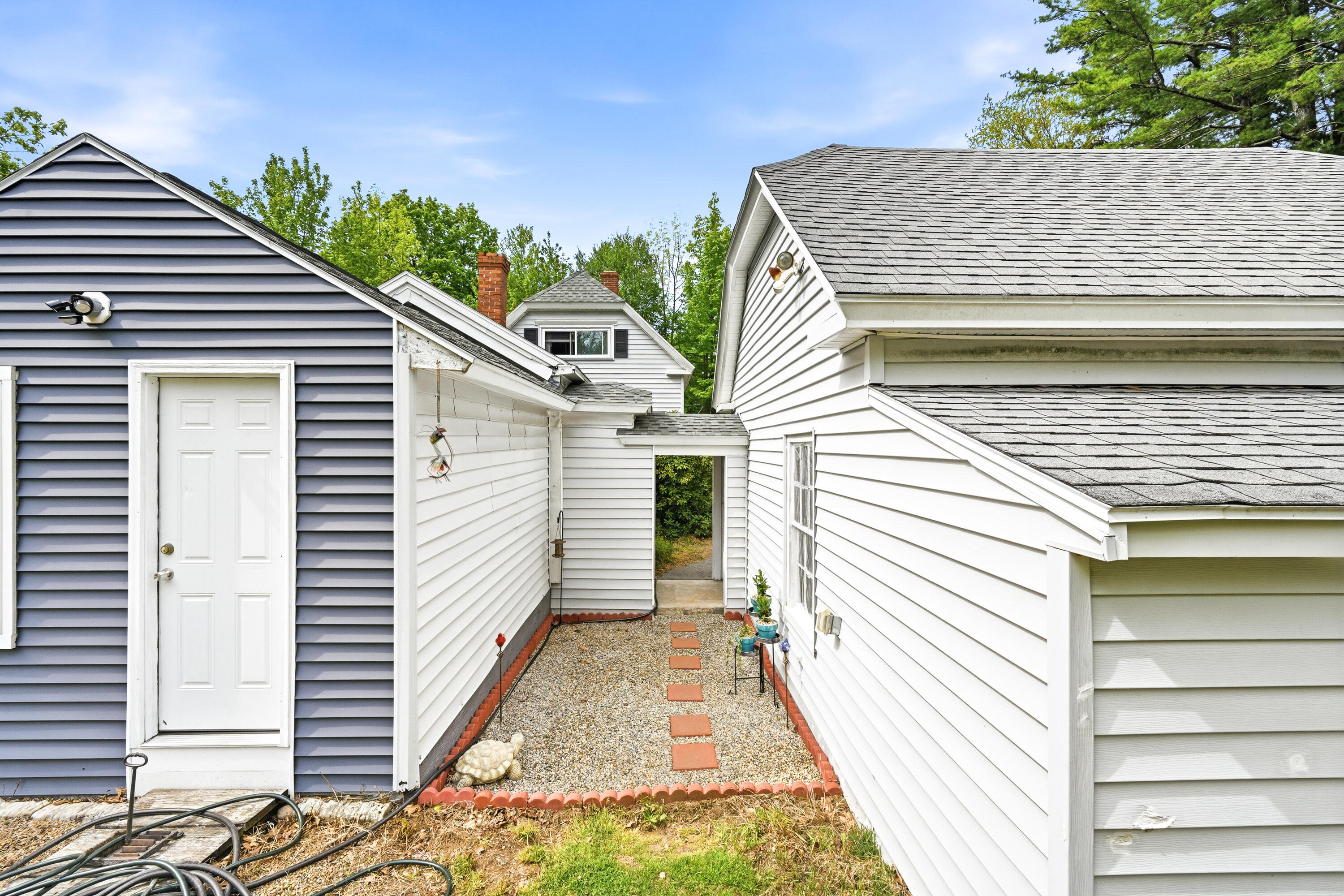 60 Ossipee Trail W Standish ME 04084