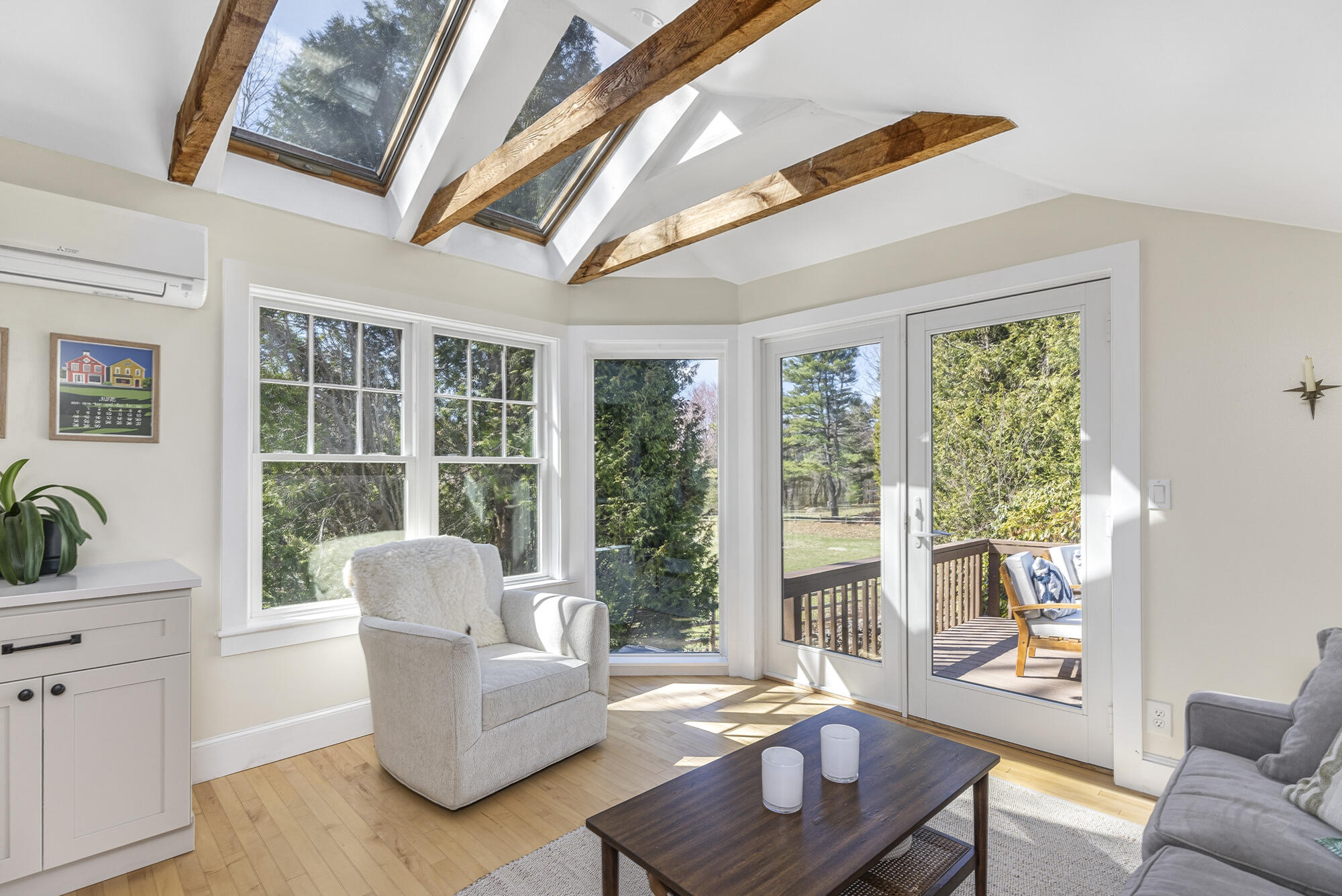 387 Mitchell Road Cape Elizabeth ME 04107