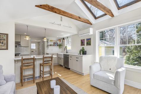 387 Mitchell Road Cape Elizabeth ME 04107