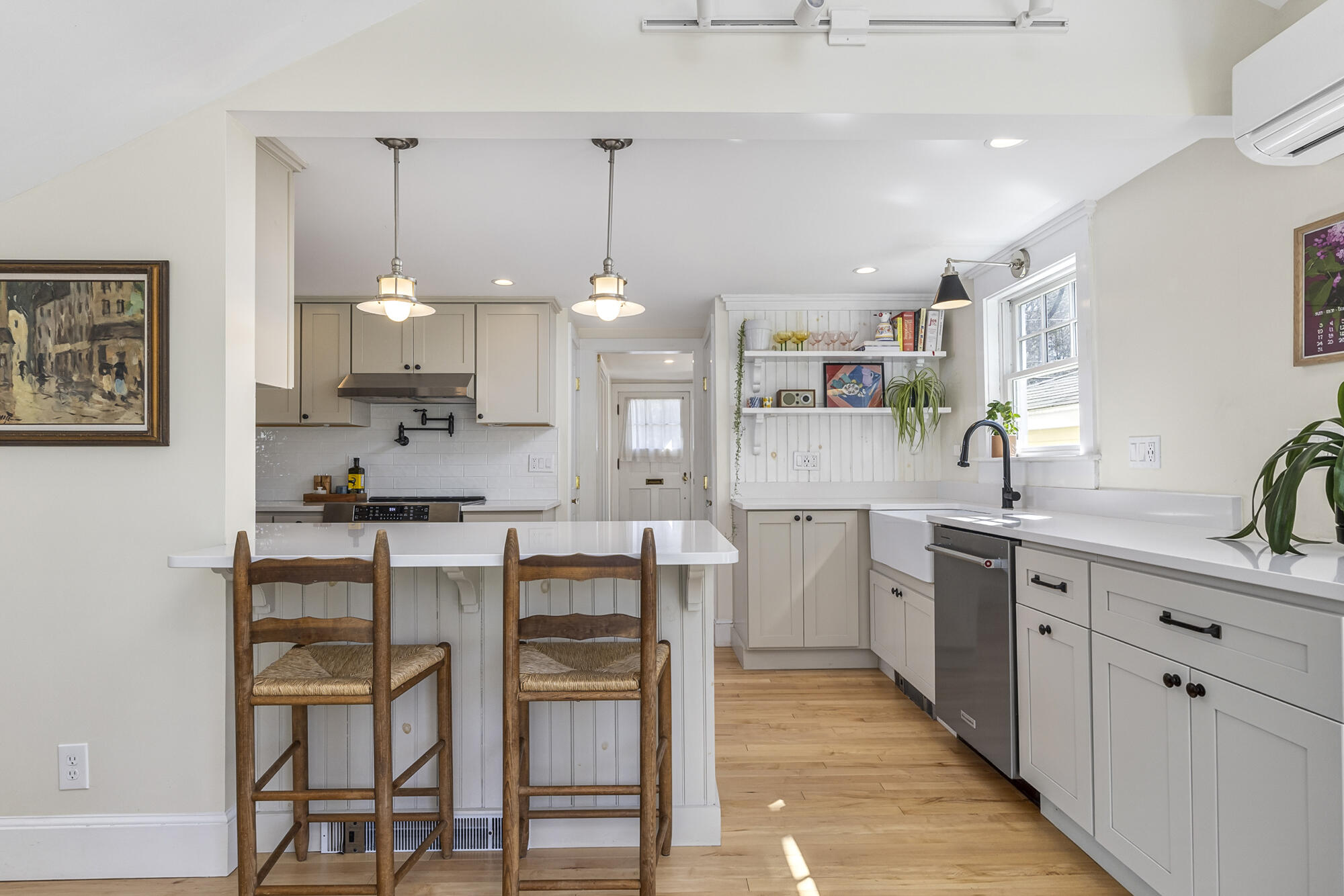 387 Mitchell Road Cape Elizabeth ME 04107