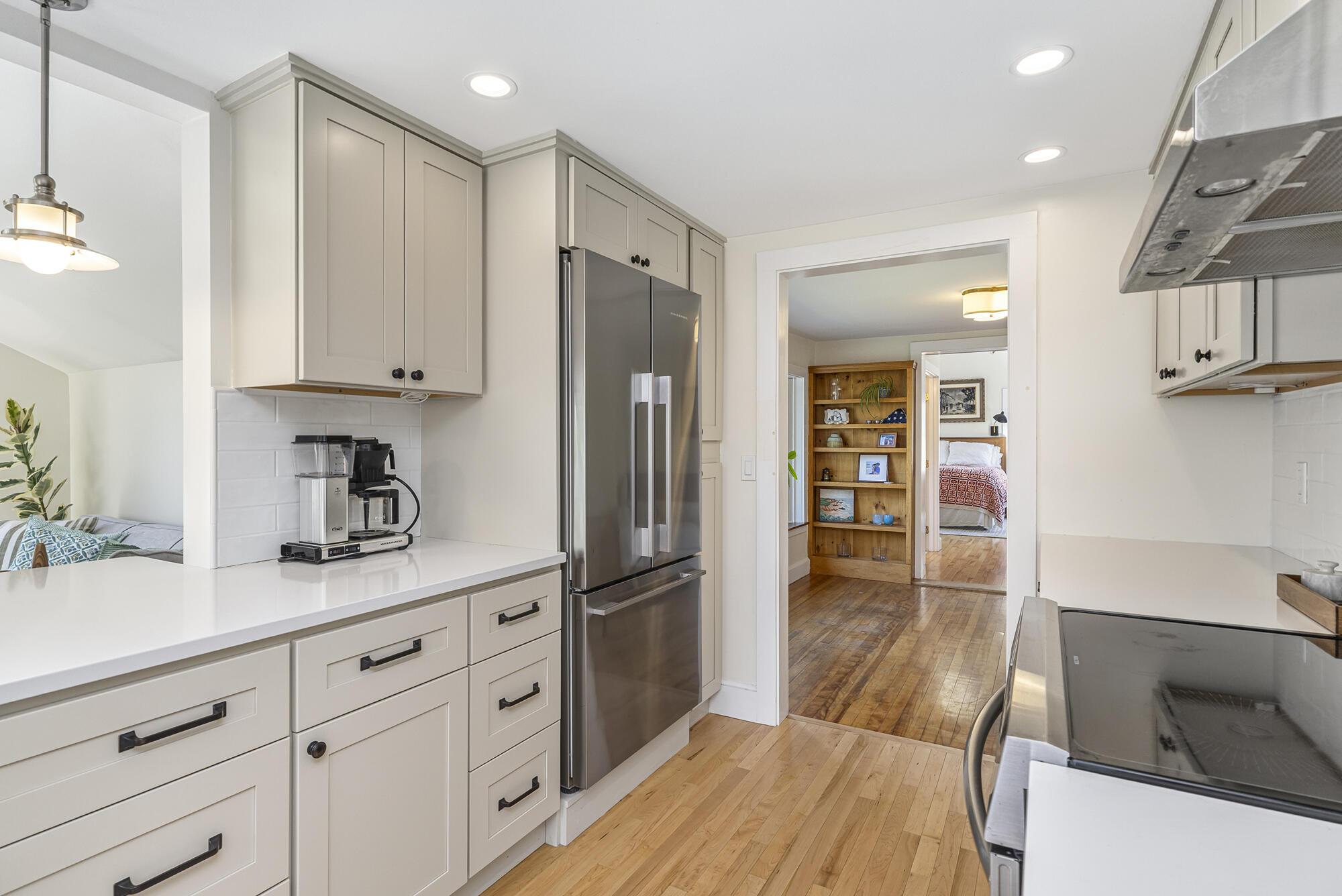 387 Mitchell Road Cape Elizabeth ME 04107